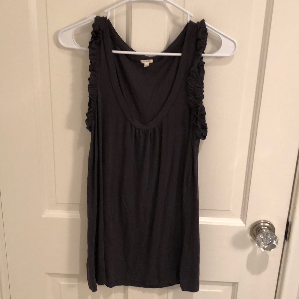 j crew dark grey ruffle tank top